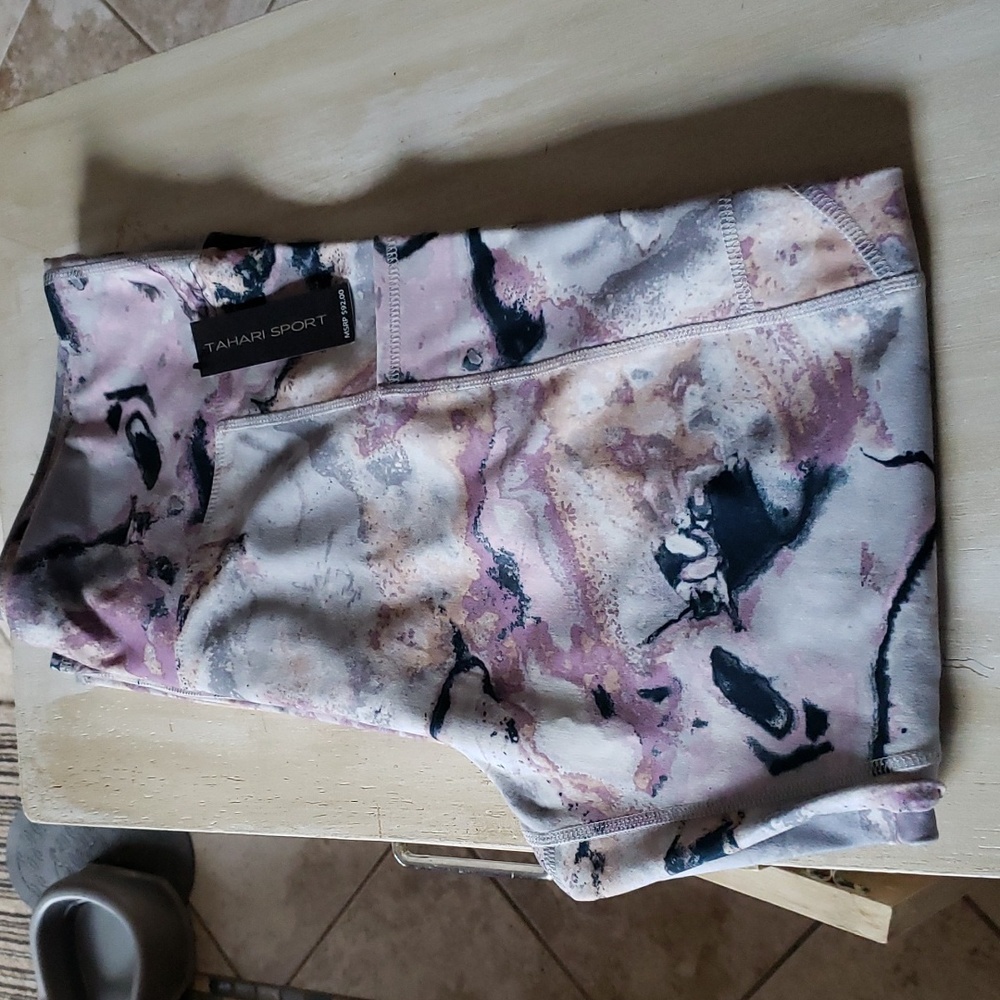 NWT Tahari Sport Leggings
